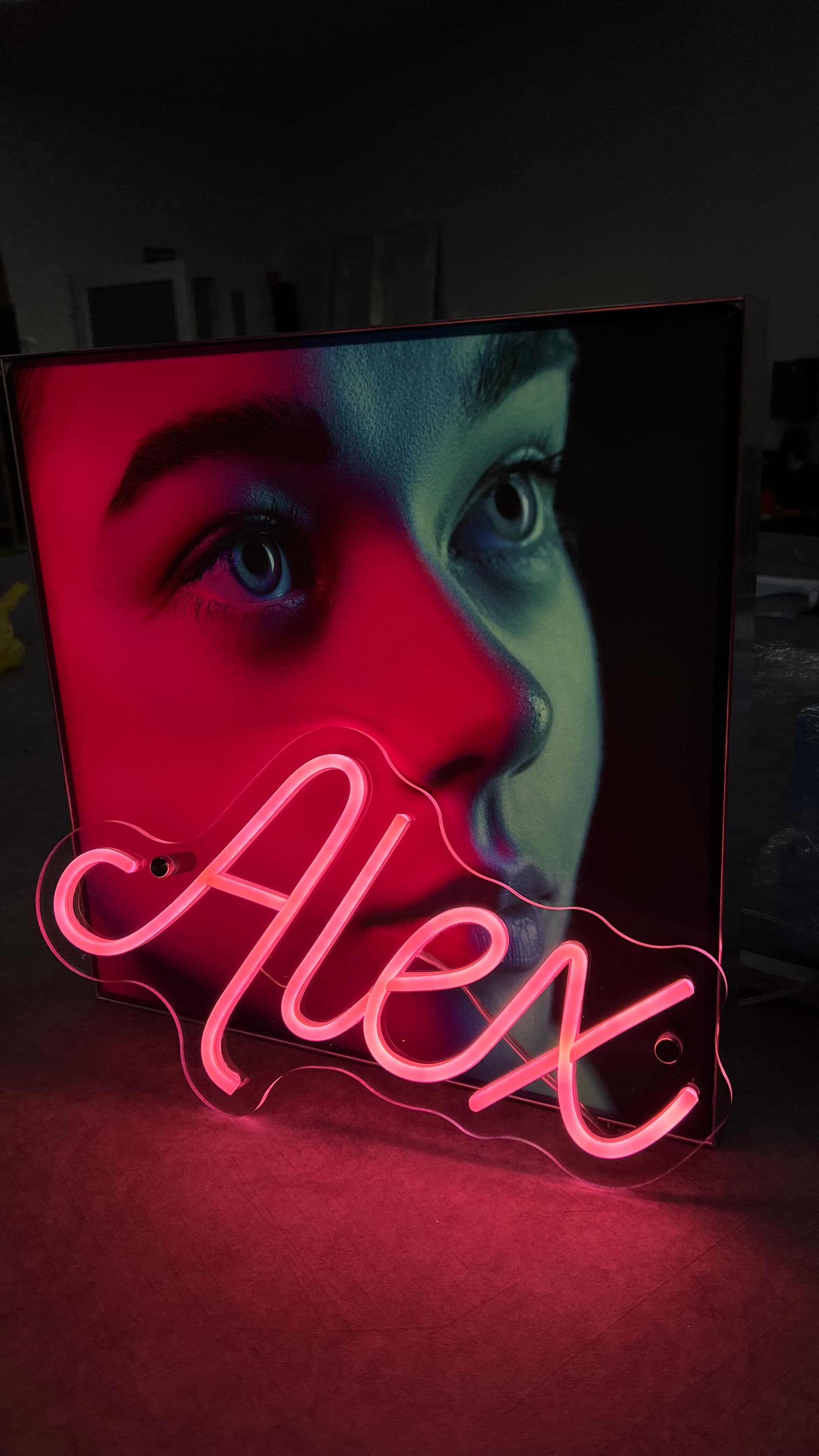 Neon Boomerang project IMG 4